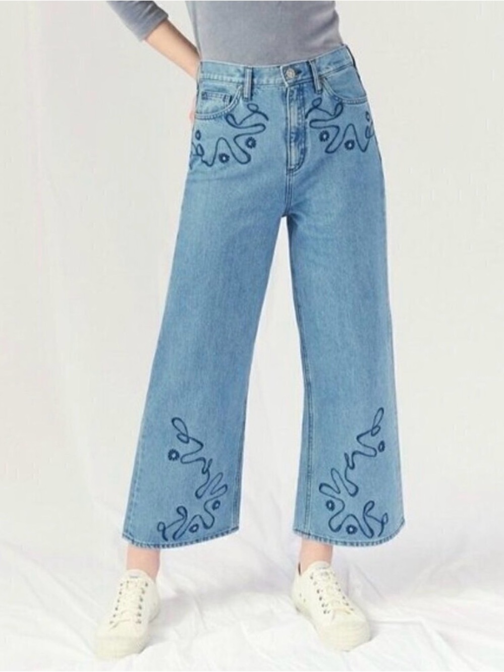 M.I.H. Jeans Anthropologie Funky Embroidered Wide-Leg Jeans / Size 27